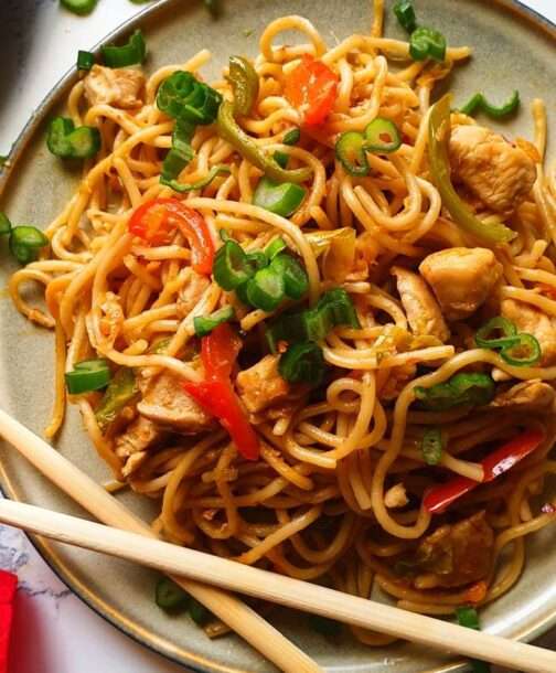 Double Egg Chicken Chowmin